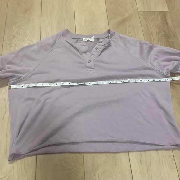 Yoga Jeans Active Cropped Henley Sweatshirt, sz M - Picture 8 of 10